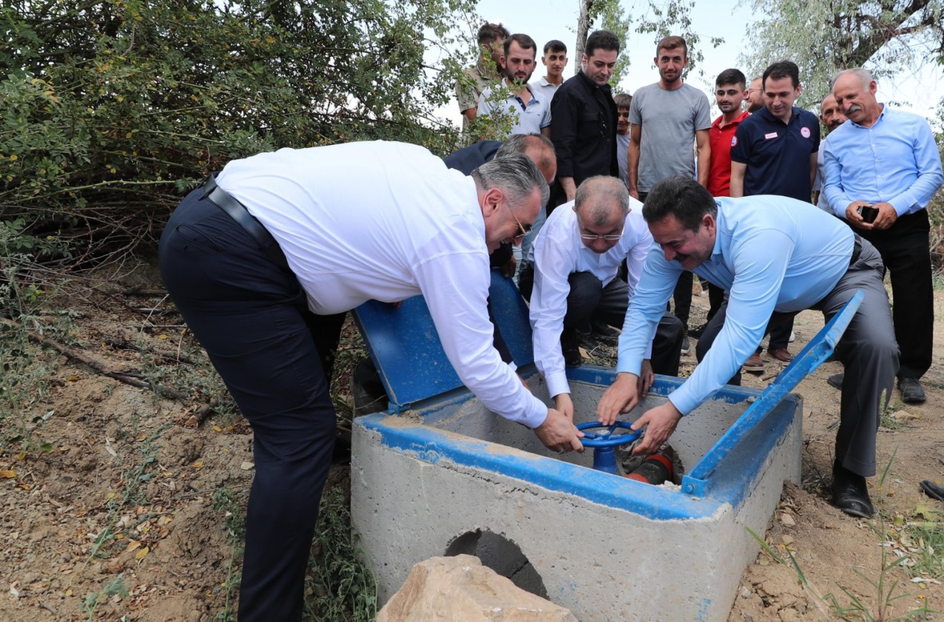 "Basınçlı sulama tesisleri tarım alanında can suyu olacak";