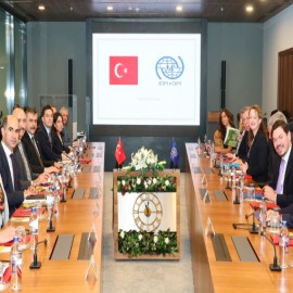 Bakan Çiftçi, IOM Genel Direktörü Pope ile görüştü