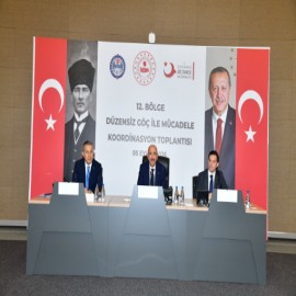 “Düzensiz göçle mücadelede alınan tedbirleri değerlendirdik”
