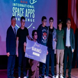 "Bilimle ve teknolojiyle büyüyen her genç, ülkemizin en güçlü umududur"