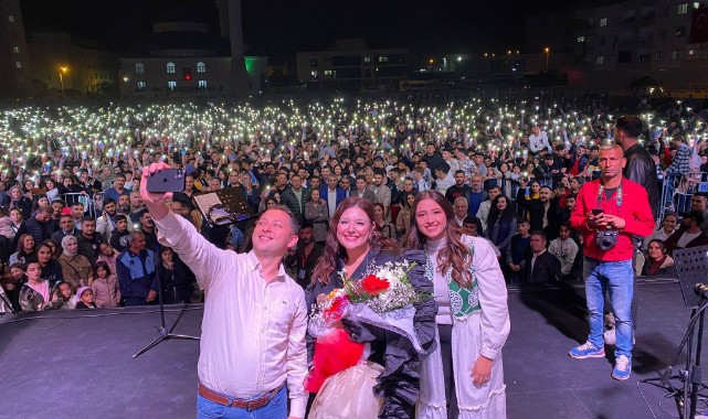 "Konserlerle şenlenen Nusaybin'de huzur ve mutluluk var”