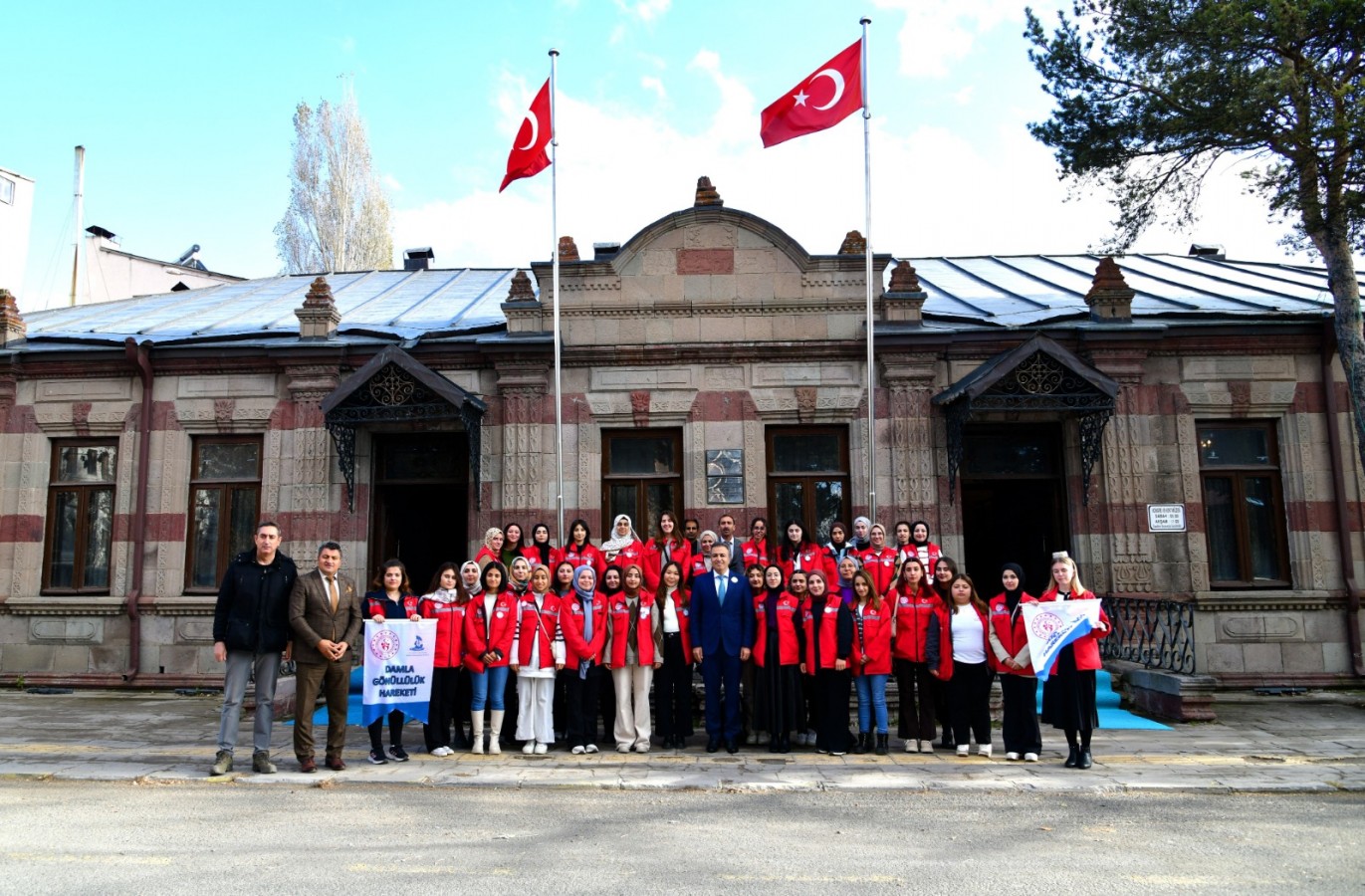 40 genç Ardahan'ı keşfedecek;