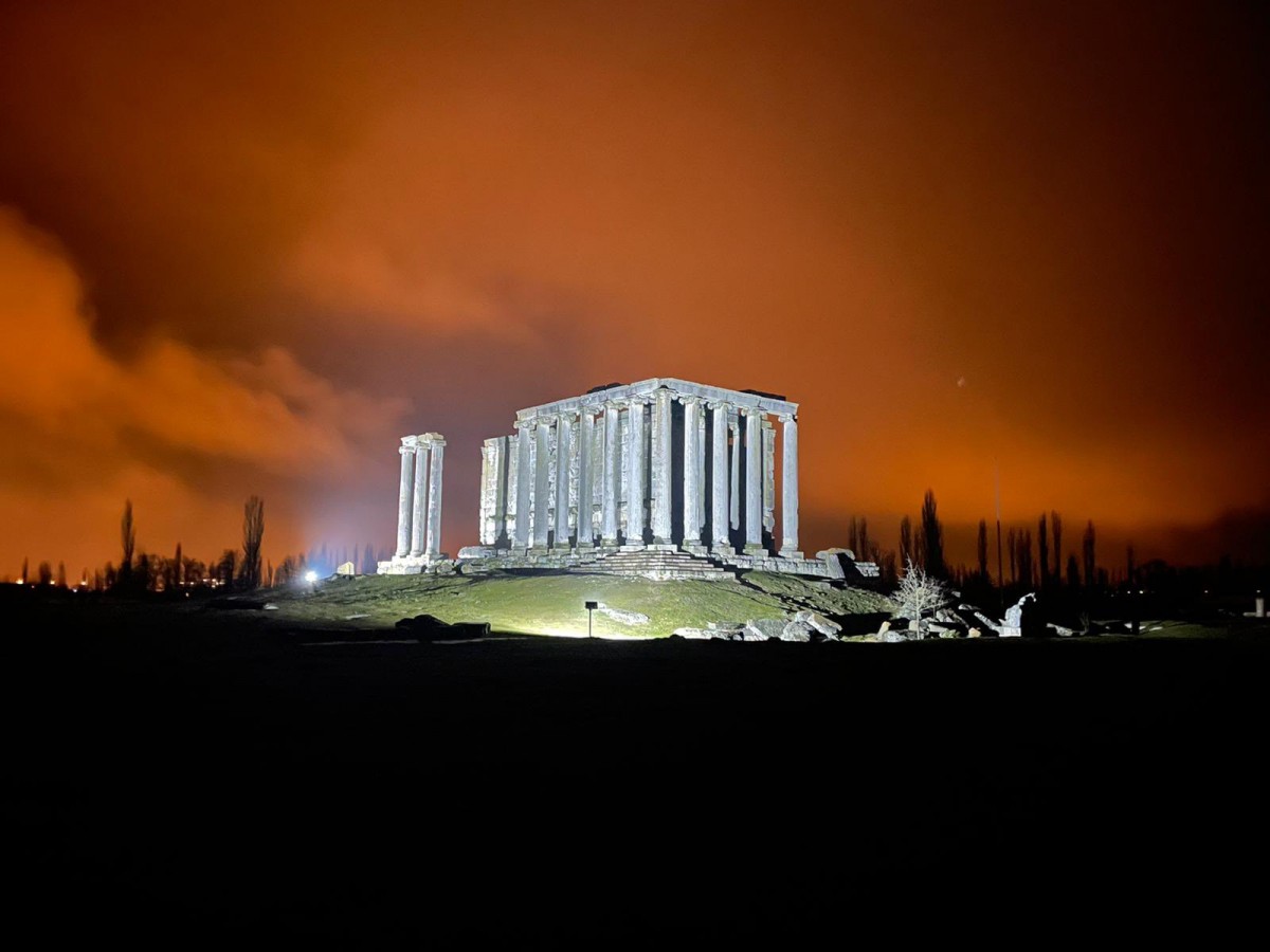 Kaymakam Çekti, Vali Paylaştı