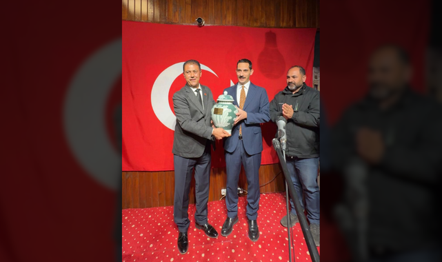 İslahiye’de 71 mahallenin toprağı Kaymakam Soylu'ya hediye edildi