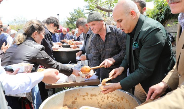 Asırlık Helva Günü Şenliği