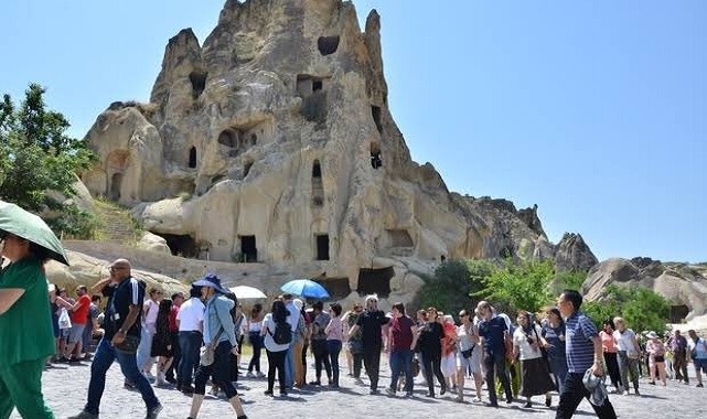 Kapadokya'da turizm rüzgarı