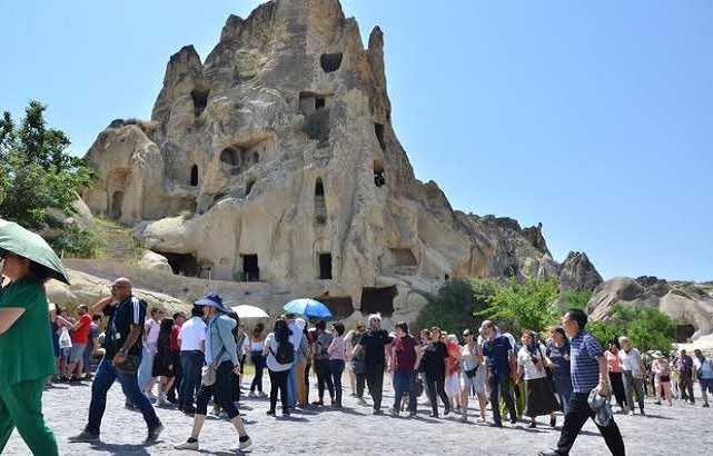 Kapadokya'da turizm rüzgarı