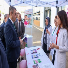 "Kanser taramaları ücretsiz yapılıyor" diyerek uyardı