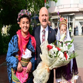 Aydın’a atanan Vali Varol göreve başladı
