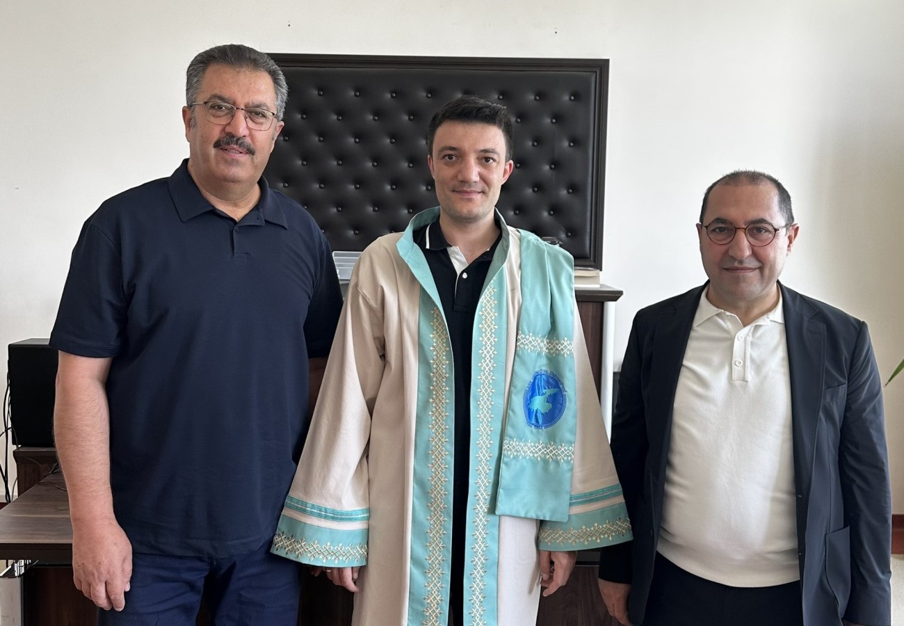 Kaymakam Yılmaz, görev yaptığı ilçeyle ilgili tez yazdı;