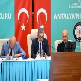 “Antalya’da sahipsiz hayvanlar için çalışmalar sürecek”