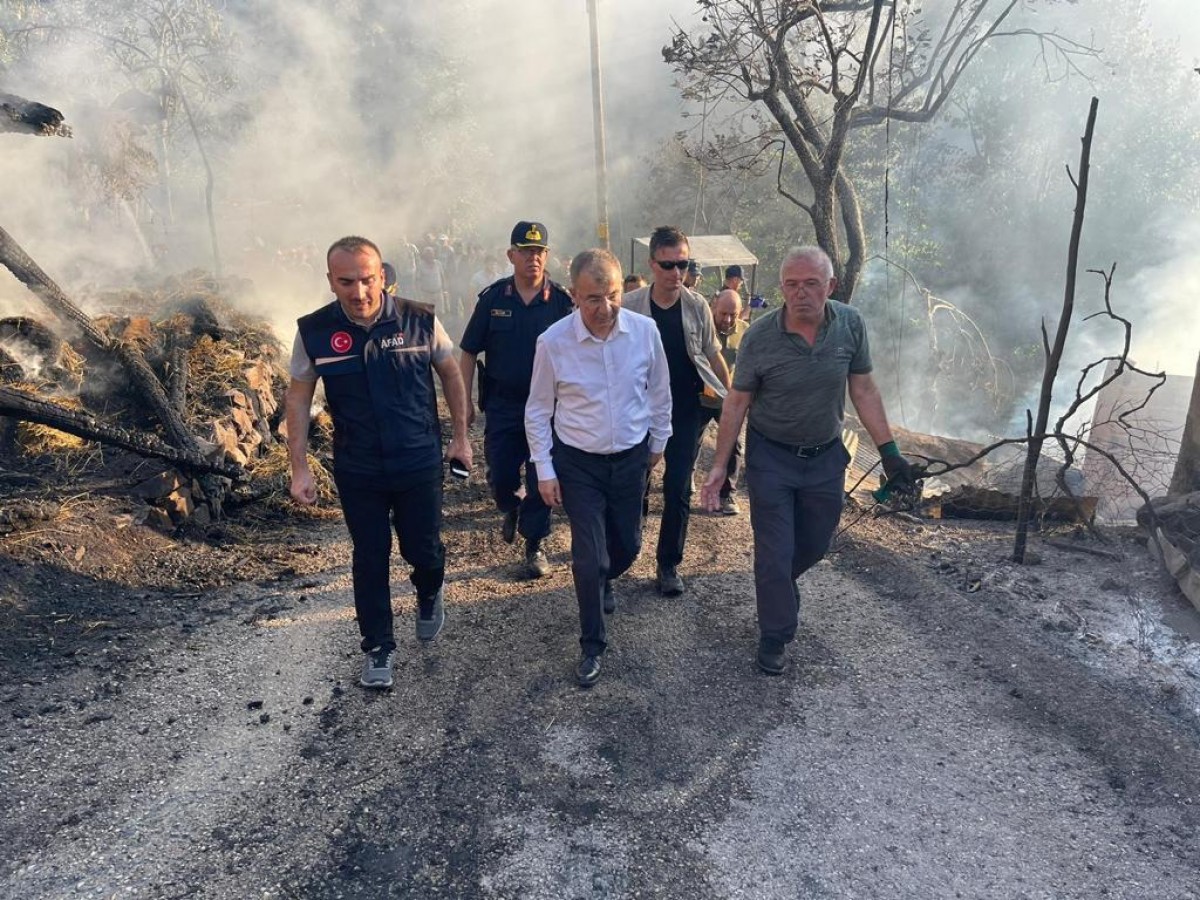 Köyde çıkan yangına anında müdahale