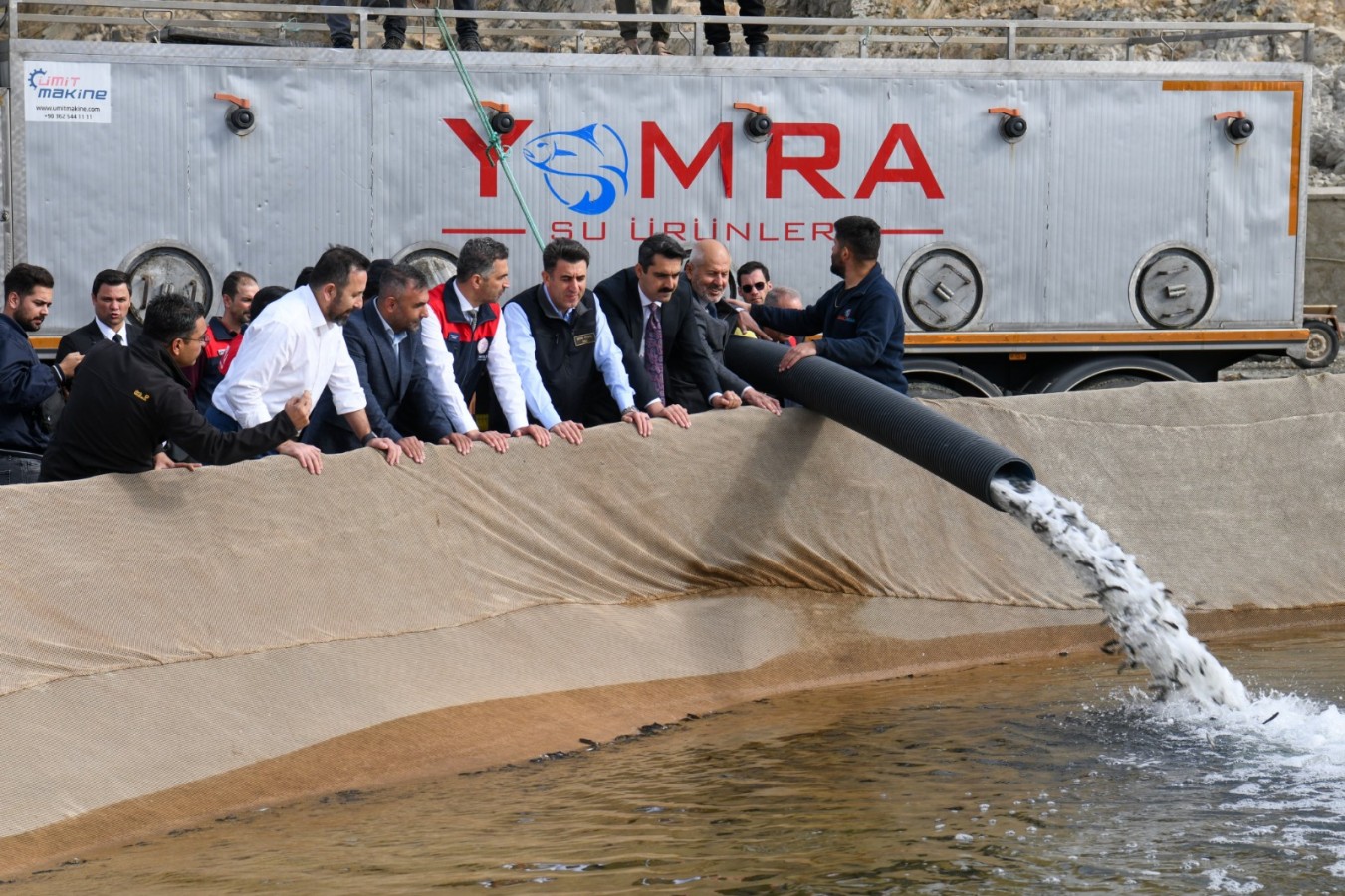 Vali Aygöl, Tunceli’ye iki müjde verdi: "Şehrimiz ilk 10 il içerisinde yer alıyor";