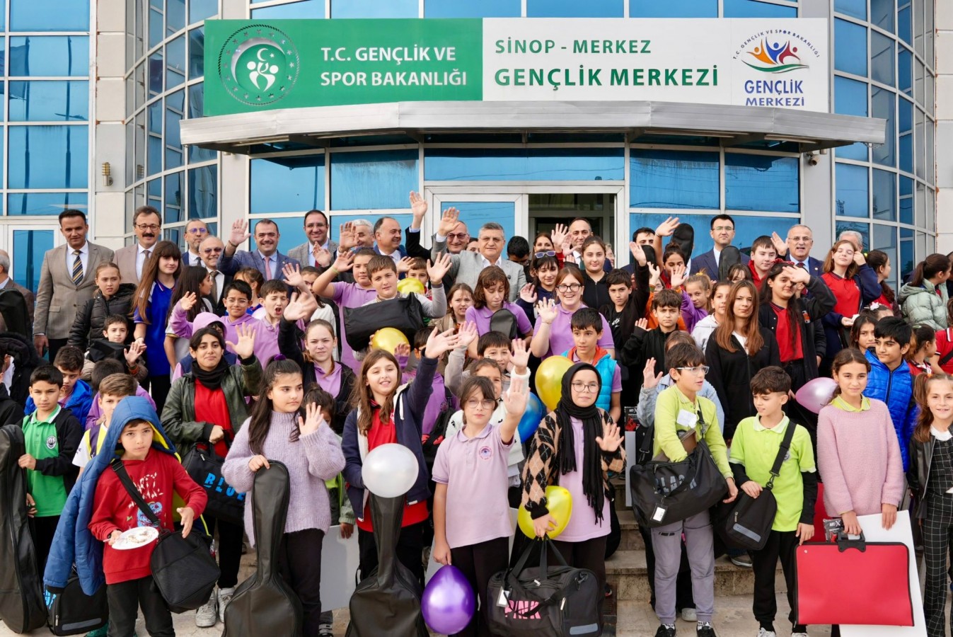 Sinop Valiliği’nden Gençlik Projesi: “Evlatlarımızı olumsuz alışkanlıklardan koruyacağız”;