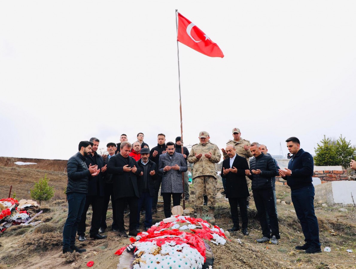 "Yüreklerimiz bir, acılarımız ortak"