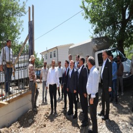 "Yepyeni hatıralarla dolu hayatlar inşa ediyoruz"