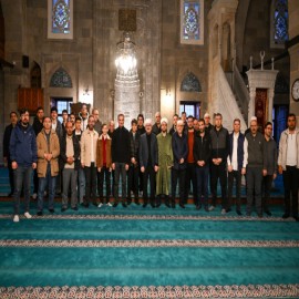 Vali Baruş “5 Vakitte 5 Cami” etkinliğine katıldı