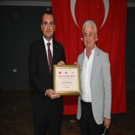 Kaymakam Çelik, fahri bir Finikeli oldu
