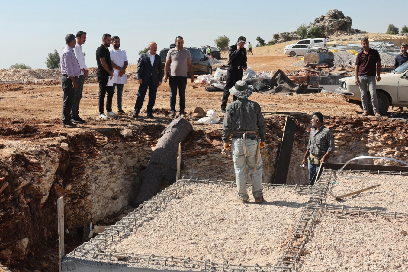 "Köylerimizi modern yaşam alanlarına dönüştürüyoruz";