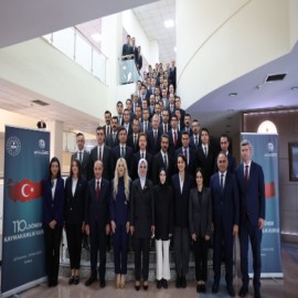 Bakan Göktaş, kaymakam adaylarıyla bir araya geldi