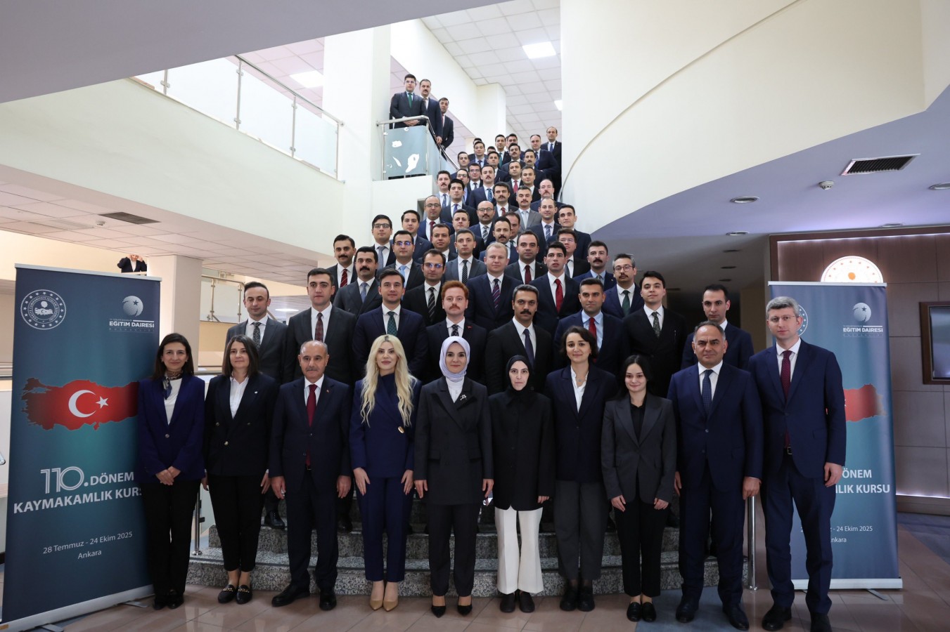 Bakan Göktaş, kaymakam adaylarıyla bir araya geldi;