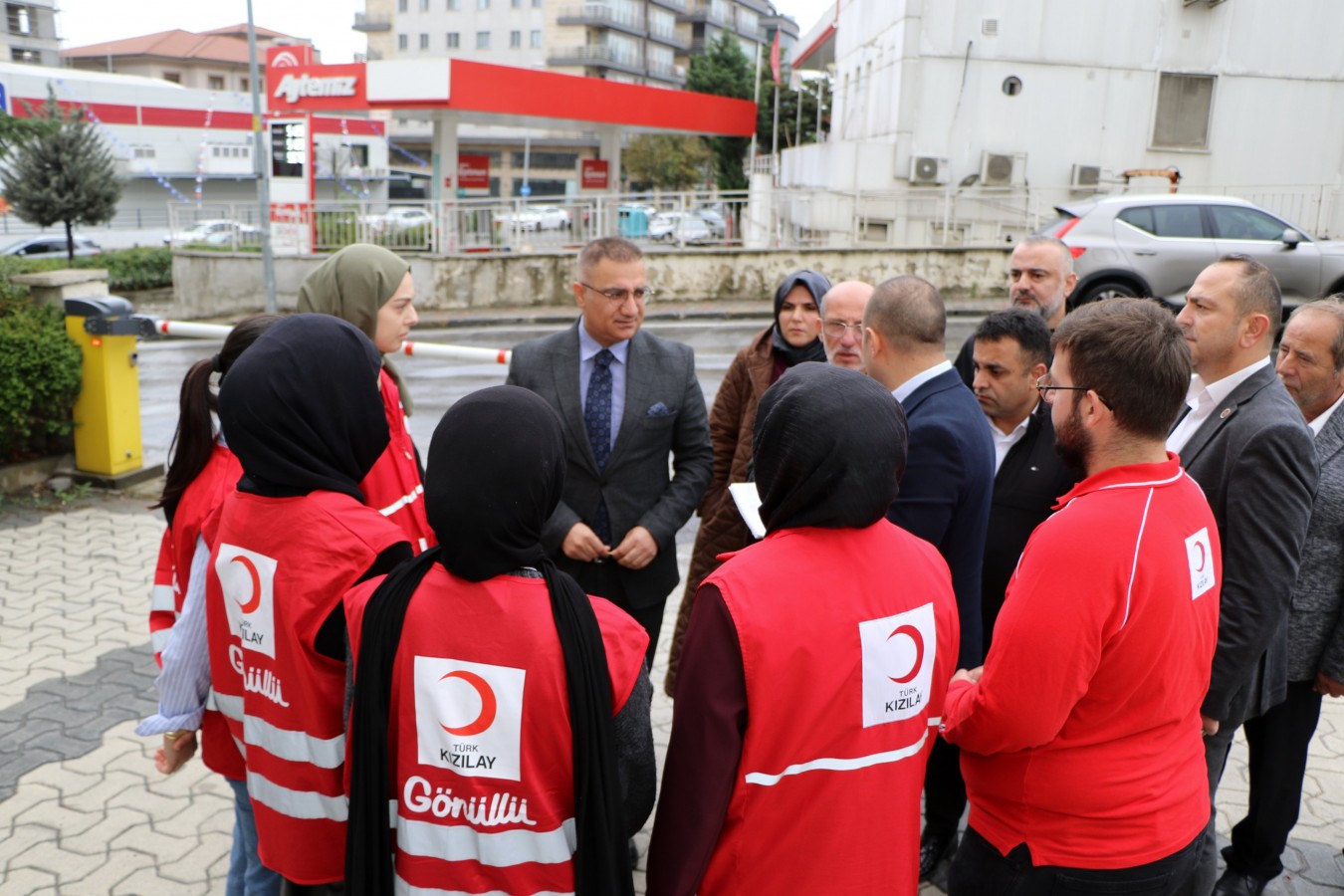 "Gönüllüler, toplumun dayanışma ruhuna katkı sunuyor";