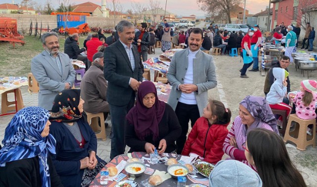 Kaymakam İsa Bertan, vatandaşlarla iftarda buluştu