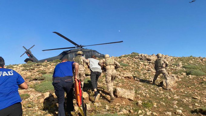 Yaylada mide kanaması geçiren vatandaş helikopterle hastaneye götürüldü