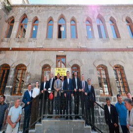 “Bitlis, binlerce yıllık tarihiyle güzide bir şehir”