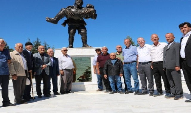 Çetmili Kara Ali Çavuş ve oğlu şehadetlerinin 100. yılında anıldı