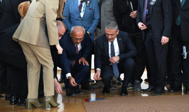 Dünyanın en büyük bisküvi mozaiği tescillendi