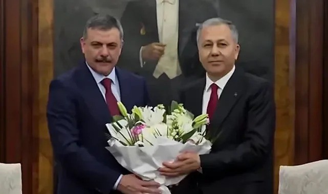 Bakan Çiftçi, görevi Yerlikaya'dan devraldı