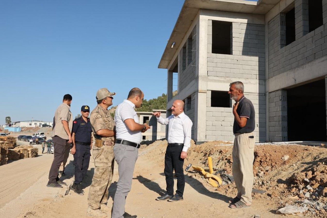 "Köylerimizi afetlere karşı güçlü yapılarla inşa ediyoruz"