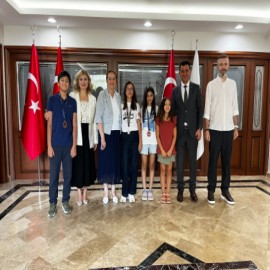 “Sizlerle gurur duyuyoruz çocuklar”
