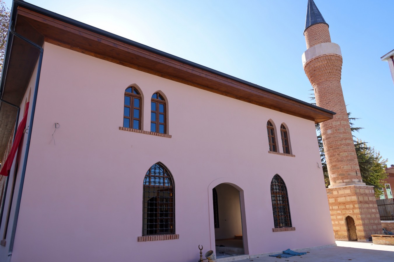 Tarihi cami Regaip Kandili’nde açılacak;