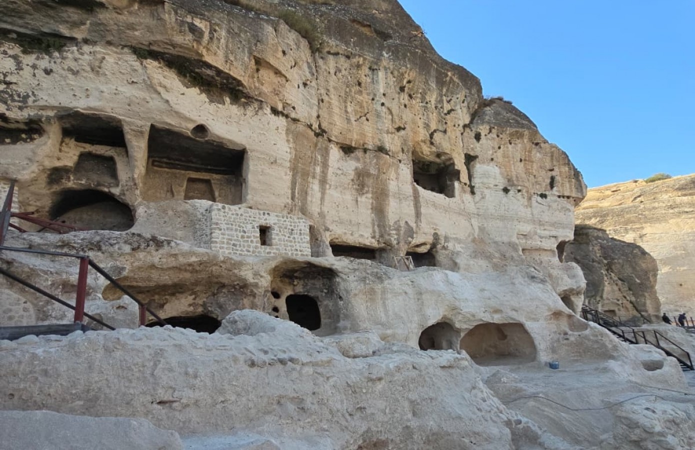 Hasankeyf Mağaraları turizme kazandırılıyor;