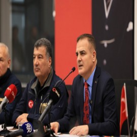 Ege Denizi'nde neler oluyor? Vali alınan önlemleri tek tek açıkladı
