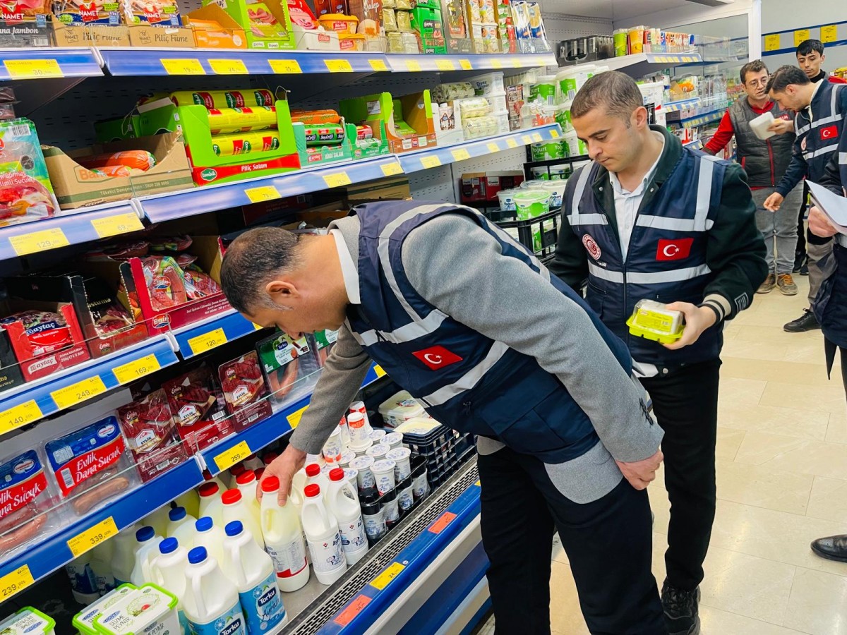 Şanlıurfa'da haksız ve fahiş fiyat denetimi sürüyor;