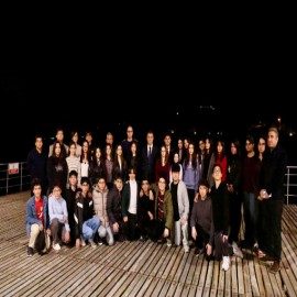 "Eğitim yalnızca derslerle sınırlı değildir"