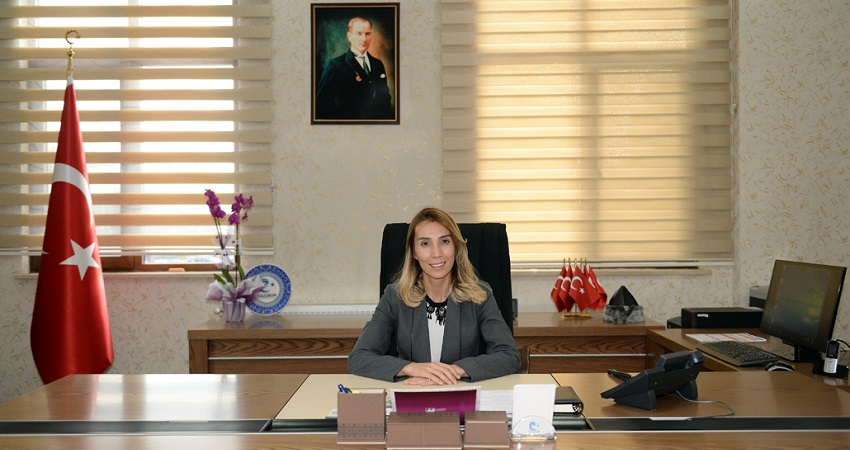 Yıldız BÜYÜKER;