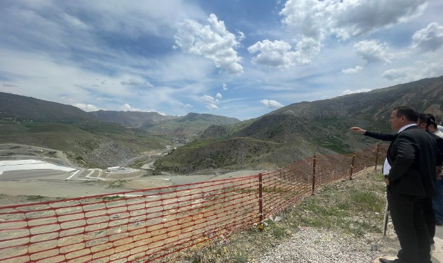 Hakkari’nin 30 yıllık çöp sorunu çözülüyor