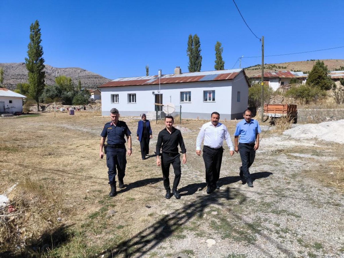 3 köyü ziyaret edip, vatandaşın taleplerini dinledi