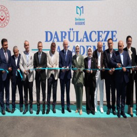 Darülaceze’nin 130 yıllık köklü bakım tecrübesi eğitime dönüşüyor