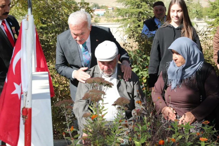 Şehide ve ailesine vefa;