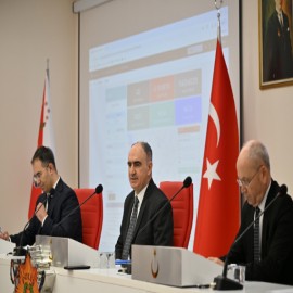 "Manisa’ya değer katan yatırımlar kararlılıkla sürüyor"