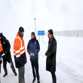 "Kars’ın dondurucu soğuğunda, gece-gündüz çalışıyorlar"