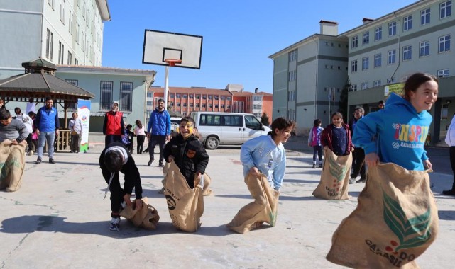 Nusaybin'de afetzede çocuklar için sportif etkinliler düzenleniyor