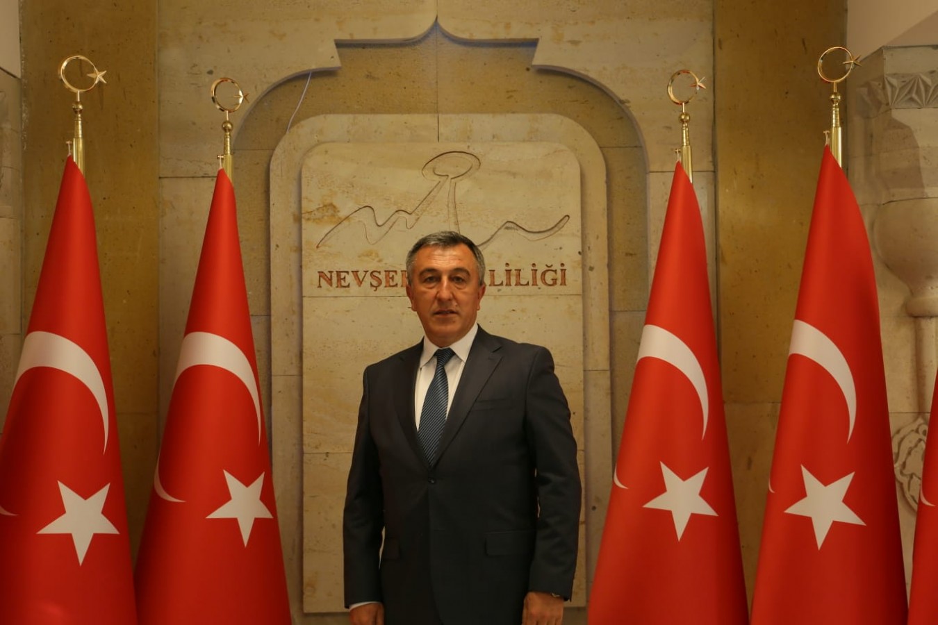 Mehmet ÖZ;