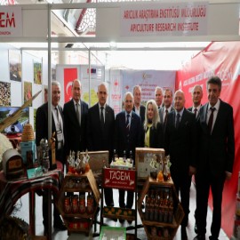 Vali Erol Fatsa’daki tarım fuarının açılışını gerçekleştirdi