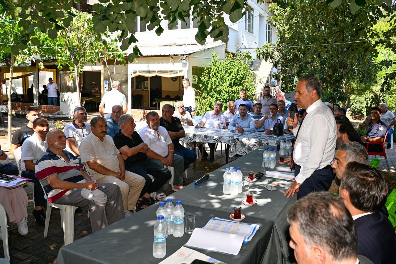 Vali Ahmet Hamdi Usta balıkçılarla buluştu
